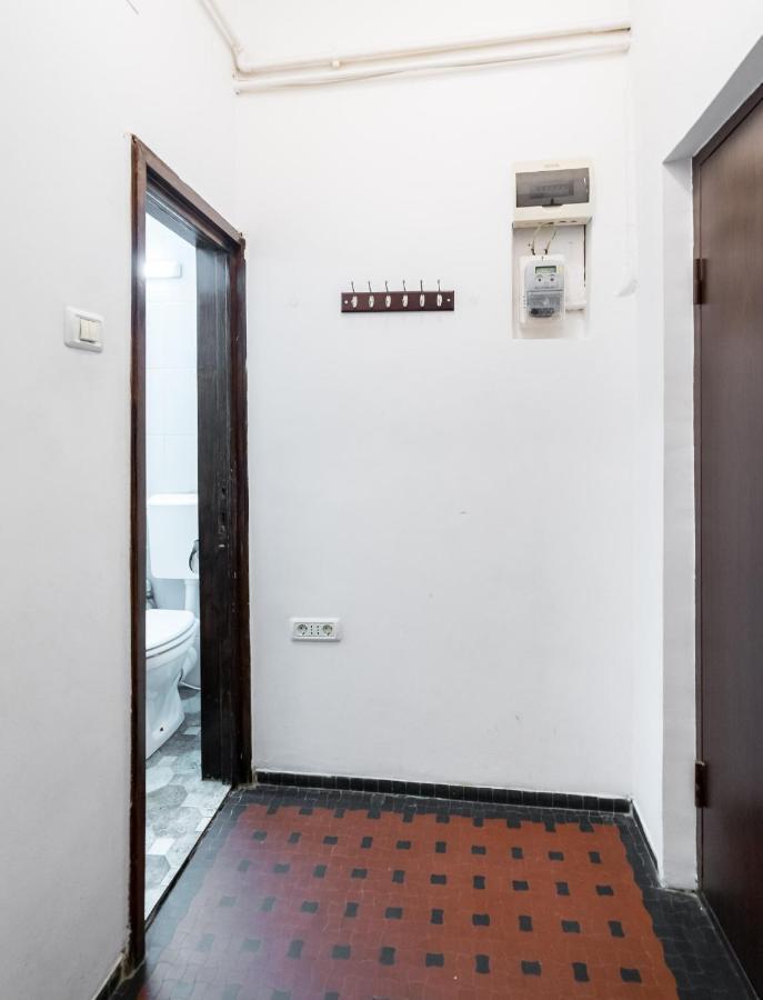 Sleek Comfort - A Blend Of Style And Convenience بوخارست المظهر الخارجي الصورة